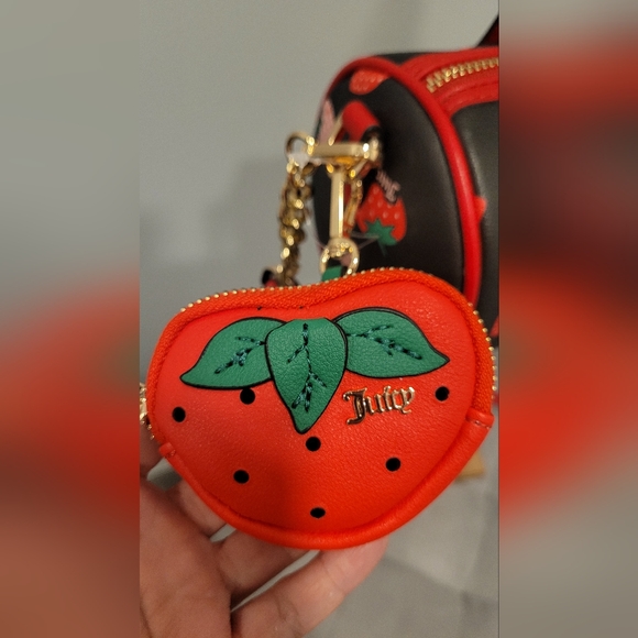 Juicy Couture Strawberry 🍓 Sweet N Juicy Mini Barrel - NWT - Picture 11 of 13